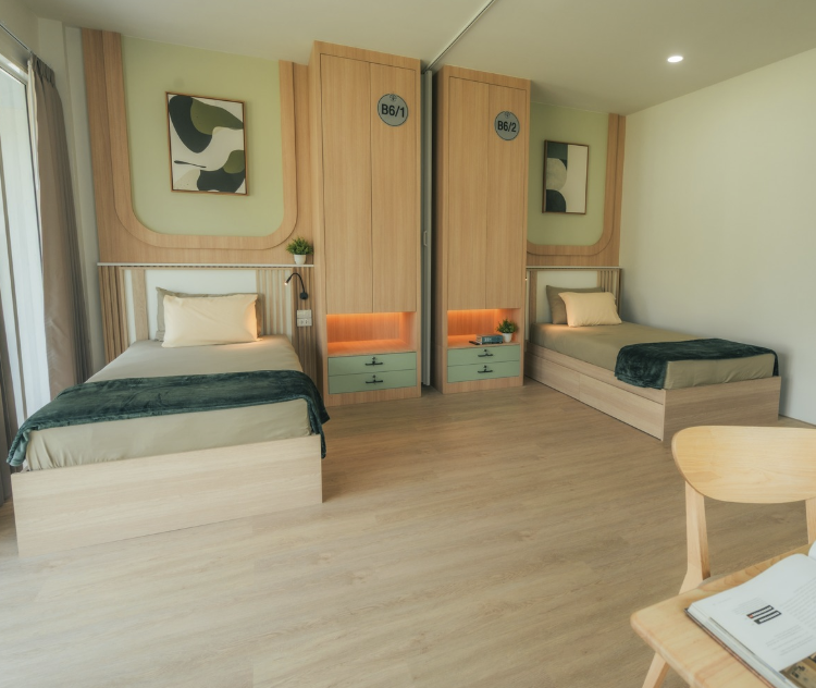 Boutique Room